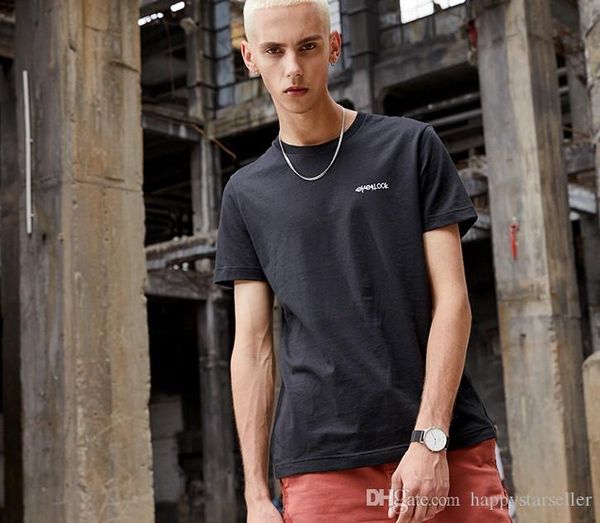 men's short-sleeved t-shirt 2019 spring and summer new men's cotton brand designer sketch t-shirt fashion men's solid color, White;black
men's short-sleeved t-shirt 2019 spring and summer new men's cotton brand designer sketch t-shirt fashion men's solid color, White;black
