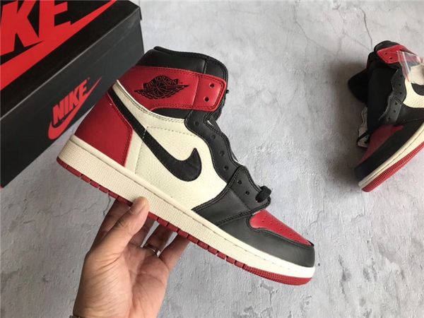 highest version brand air jordn1 low1 black and white purple toe grape low-men's basketball board shoes size 36-45 002
highest version brand air jordn1 low1 black and white purple toe grape low-men's basketball board shoes size 36-45 002