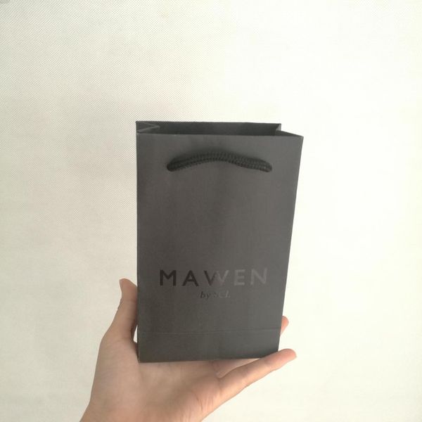 custom black paper shopping bags with handles for packing for gifts/clothes/jewelry/watch 1000pcs/lot
custom black paper shopping bags with handles for packing for gifts/clothes/jewelry/watch 1000pcs/lot