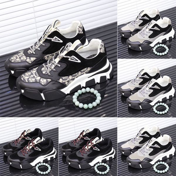 2019 new men's designer shoes ladies classic casual shoes fabric rubber sports shoes outdoor sports 35-45, Black
2019 new men's designer shoes ladies classic casual shoes fabric rubber sports shoes outdoor sports 35-45, Black