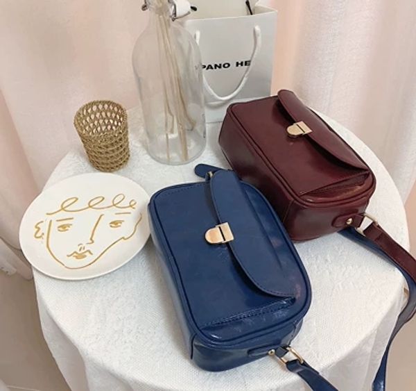 2019 new fashion women's luxury handbag messager bag handbag shoulder bag vintage portable small square
2019 new fashion women's luxury handbag messager bag handbag shoulder bag vintage portable small square