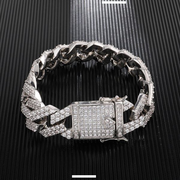 18k gold white gold plated bling cz cublic zirconia mens hip hop iced out cuban link chain bracelet diamond curb wristband gifts for guys, Black
18k gold white gold plated bling cz cublic zirconia mens hip hop iced out cuban link chain bracelet diamond curb wristband gifts for guys, Black