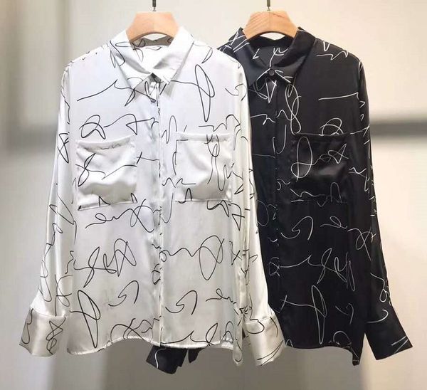 silk blouses 2020 spring summer shirt women turn-down collar geometric prints long sleeve white black shirts female
silk blouses 2020 spring summer shirt women turn-down collar geometric prints long sleeve white black shirts female