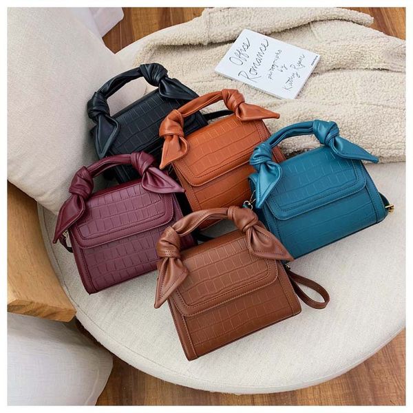 on the new small bags women's new tide stone pattern slanting shoulder bag shoulder bag fashion foreign style small square
on the new small bags women's new tide stone pattern slanting shoulder bag shoulder bag fashion foreign style small square