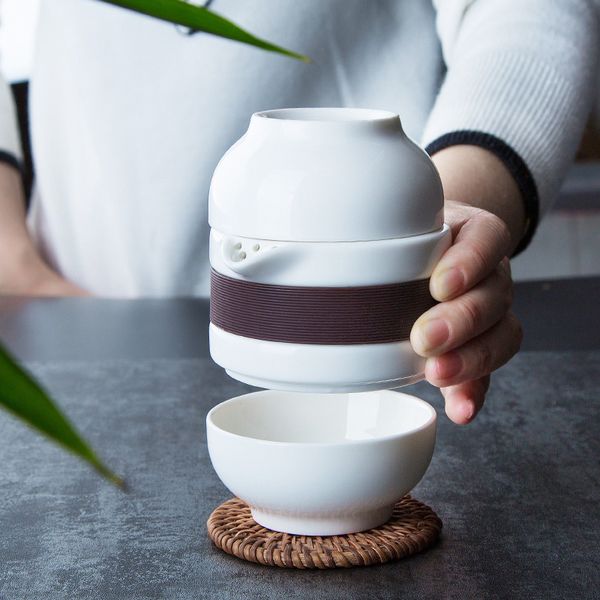 hot 3шт / set керамические чашки чая set портативный kung fu tea pot с мешком для офиса главная путешествия nds66
hot 3шт / set керамические чашки чая set портативный kung fu tea pot с мешком для офиса главная путешествия nds66