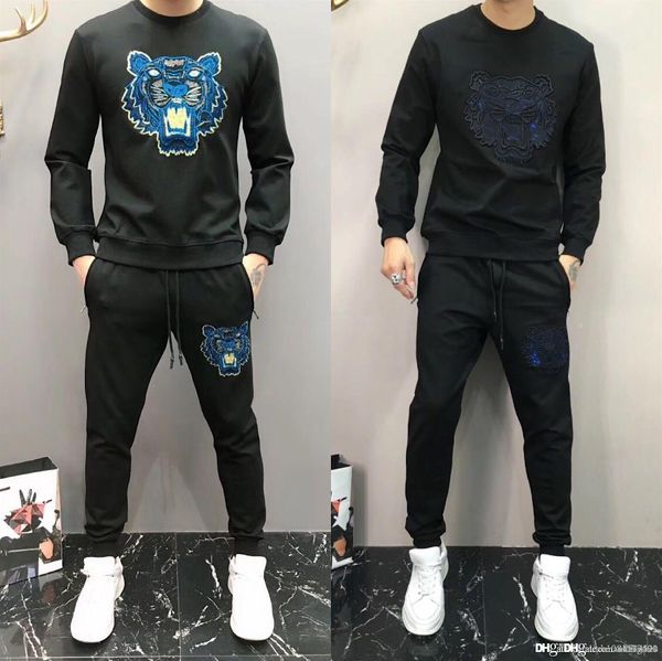 2019 fall and winter new mens luxury simple and generous tracksuits sweatsuits ~ mens training jogging designer luxury mens sweat suits, Gray
2019 fall and winter new mens luxury simple and generous tracksuits sweatsuits ~ mens training jogging designer luxury mens sweat suits, Gray