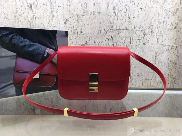 the new european style luxury women's bags bag package fashion party paris supermodel catwalk catwalk style
the new european style luxury women's bags bag package fashion party paris supermodel catwalk catwalk style