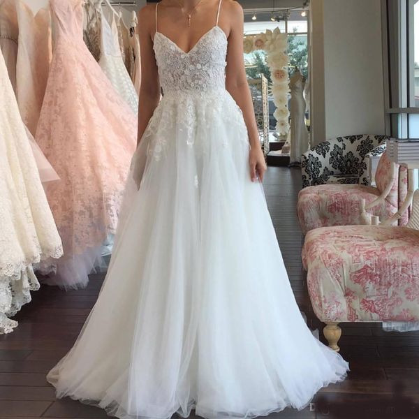 latest spaghetti straps beach wedding dresses appliques floor length tulle lace plus size zipper back summer bridal gowns wedding gowns, White
latest spaghetti straps beach wedding dresses appliques floor length tulle lace plus size zipper back summer bridal gowns wedding gowns, White