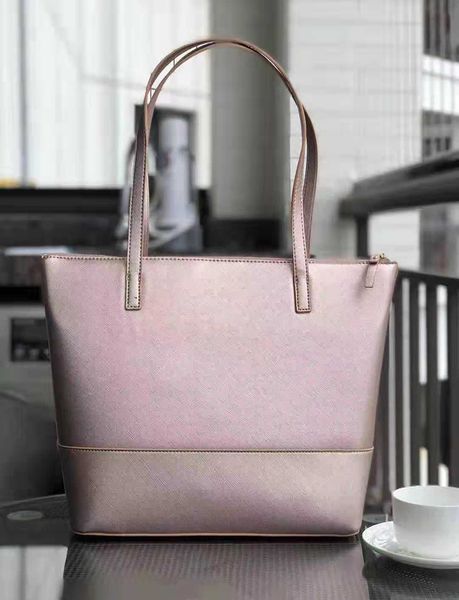 Cla ical brand de igner larger pur e houlder bag tote de igner women handbag 
Cla ical brand de igner larger pur e houlder bag tote de igner women handbag