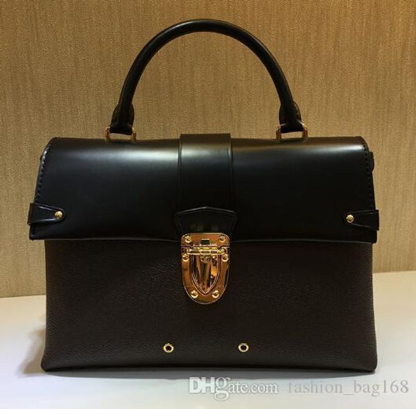 2018 designer shoulder bags designer handbags totel purse shoulder strap crossbody bag good quality brown l letter leather women handbag
2018 designer shoulder bags designer handbags totel purse shoulder strap crossbody bag good quality brown l letter leather women handbag