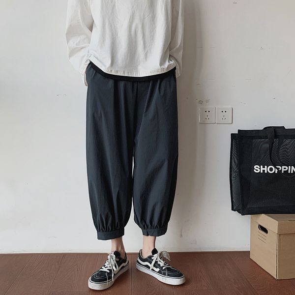 sports pants men's fashion solid color elastic waist casual joggers pants man streetwear wild loose hip hop harem male, Black
sports pants men's fashion solid color elastic waist casual joggers pants man streetwear wild loose hip hop harem male, Black