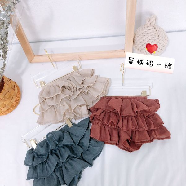 3 colors 2019 new baby ruffle bloomers korean infant toddle summer cotton cake skirts short pant kids fashion casual bloomer boutique cloth, Black
3 colors 2019 new baby ruffle bloomers korean infant toddle summer cotton cake skirts short pant kids fashion casual bloomer boutique cloth, Black