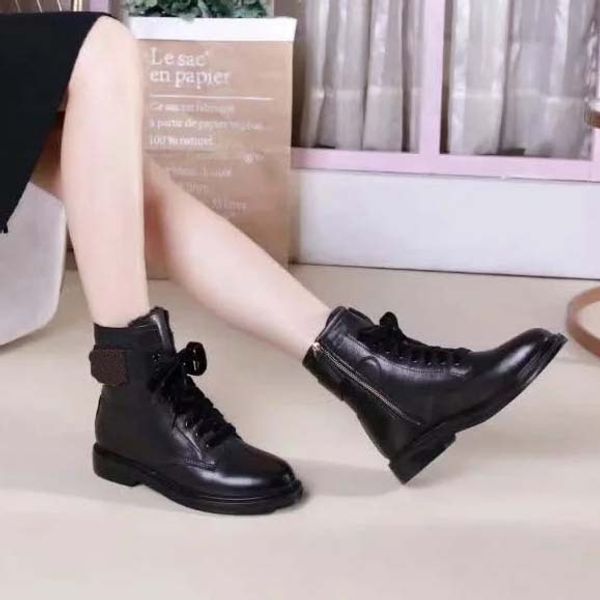 with box sneaker casual shoes trainers fashion sports shoes leather boots sandals slippers vintage air for woman xne2507, Black
with box sneaker casual shoes trainers fashion sports shoes leather boots sandals slippers vintage air for woman xne2507, Black