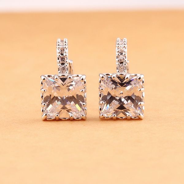 square classic hollow out zircon earrings ear clip classic versatile zircon earrings accessories manufacturers direct, Golden;silver
square classic hollow out zircon earrings ear clip classic versatile zircon earrings accessories manufacturers direct, Golden;silver