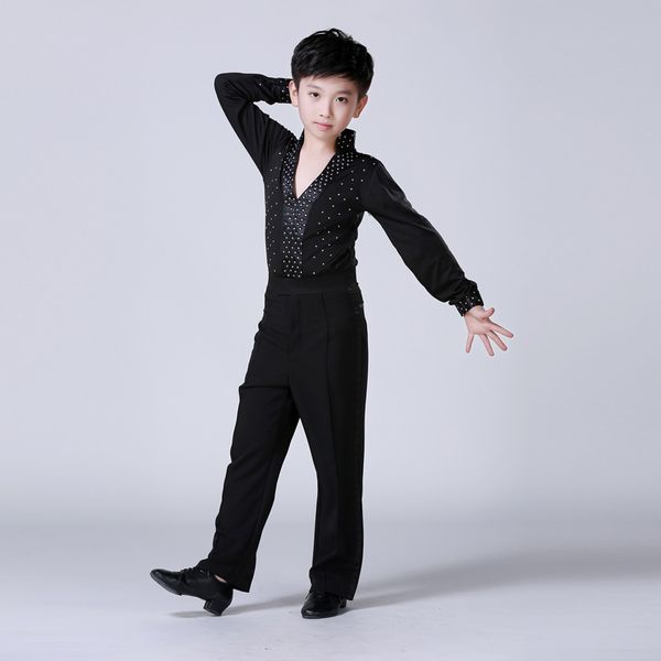 new 1 set(shirts+trousers) latin dance costume boys rhistone dance wear practice latin boys kids set, Black;red
new 1 set(shirts+trousers) latin dance costume boys rhistone dance wear practice latin boys kids set, Black;red
