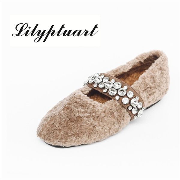 2019 winter wear net red flat bottom warm single shoes fashion wild round head one pedal lazy shoes flat bottom fur women, Black
2019 winter wear net red flat bottom warm single shoes fashion wild round head one pedal lazy shoes flat bottom fur women, Black