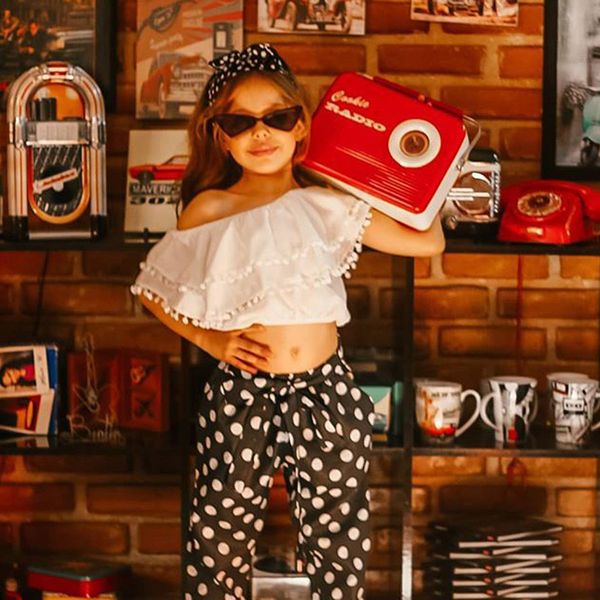 2019 new toddler girl clothes set summer kids baby girl pompon tassels off shoulder crop dot pants headband outfits, White
2019 new toddler girl clothes set summer kids baby girl pompon tassels off shoulder crop dot pants headband outfits, White