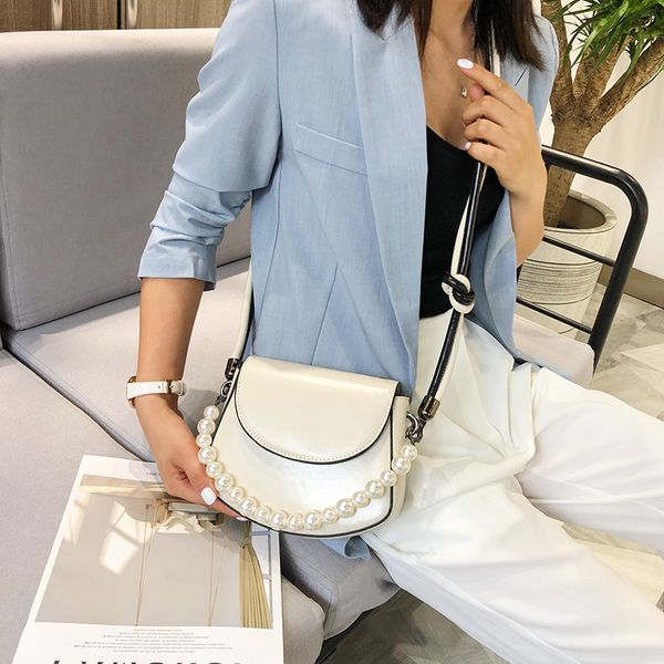 2020 new korean version of saddle bag casual cute one-shoulder diagonal bag fashion semicircle ladies
2020 new korean version of saddle bag casual cute one-shoulder diagonal bag fashion semicircle ladies