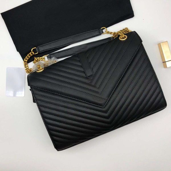 classical designer handbags women shoulder big tote handbag purse nice handbag purse chain bag clutch fanny bag
classical designer handbags women shoulder big tote handbag purse nice handbag purse chain bag clutch fanny bag