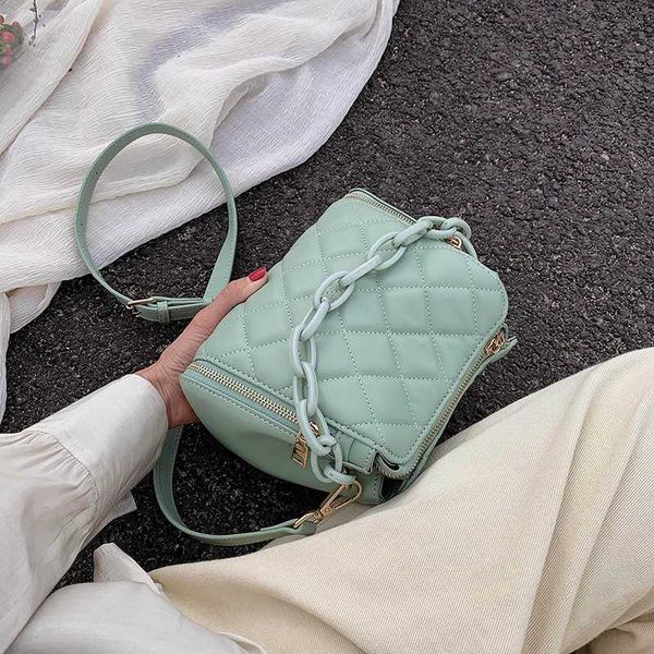 quality pu leather crossbody bags for women small handbags chain shoulder messenger bag mini purses with handle
quality pu leather crossbody bags for women small handbags chain shoulder messenger bag mini purses with handle