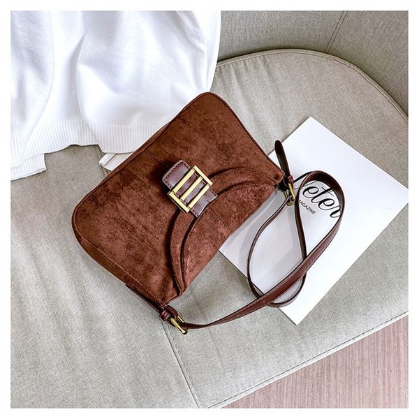 2020 new casual scrub women shoulder bags pu leather faux suede ladies messenger bag frosted female crossbody bags
2020 new casual scrub women shoulder bags pu leather faux suede ladies messenger bag frosted female crossbody bags