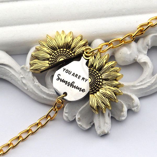 2020 new double-layer you sre my sunshine open locket sunflower bracelet fashion alloy customized bracelets jewelry dropshipping, Golden;silver
2020 new double-layer you sre my sunshine open locket sunflower bracelet fashion alloy customized bracelets jewelry dropshipping, Golden;silver