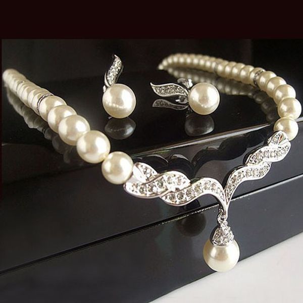 bridal angel wings faux pearls necklace studs earrings jewelry set for wedding a89u, Silver
bridal angel wings faux pearls necklace studs earrings jewelry set for wedding a89u, Silver