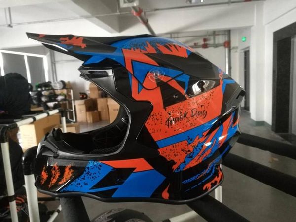 abs new model bike professional racing motocross moto off-road helmet cartoon motorcycle helmet
abs new model bike professional racing motocross moto off-road helmet cartoon motorcycle helmet