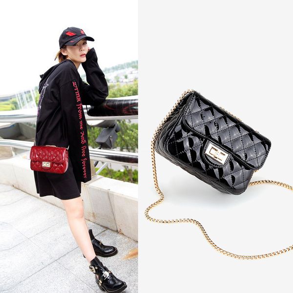 лакированная кожа цепочка сумка женский 2020 новый стиль мини желе ромбический желе сумка посыльного
лакированная кожа цепочка сумка женский 2020 новый стиль мини желе ромбический желе сумка посыльного
