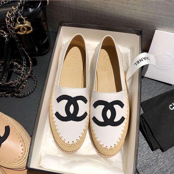 Brand casual shoes Shoes woman fisherman shoes canvas flat bottom female fashion beach banquet women's luxury brand sexy 35-40
Brand casual shoes Shoes woman fisherman shoes canvas flat bottom female fashion beach banquet women's luxury brand sexy 35-40