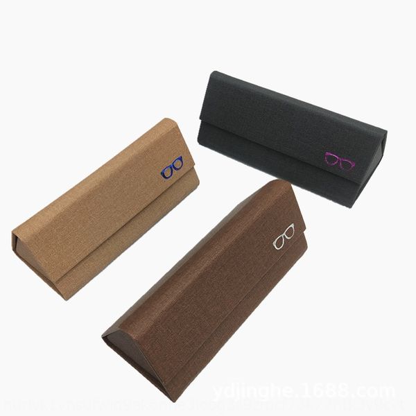 sun high-end portable folding triangle box sun case case glasses high-end portable folding triangle glasses box
sun high-end portable folding triangle box sun case case glasses high-end portable folding triangle glasses box