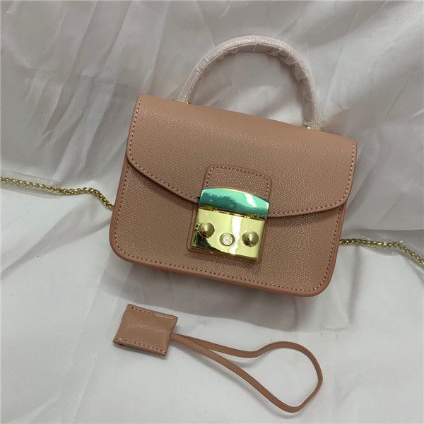 2020 new fashion joker handbag ladies leather classic diagonal shoulder bag daily leisure solid mini small square bag
2020 new fashion joker handbag ladies leather classic diagonal shoulder bag daily leisure solid mini small square bag