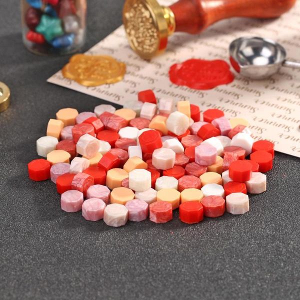 100pcs/lot octagon sealing wax bead retro sealing wax stamp fire painting pills envelope wedding decoration
100pcs/lot octagon sealing wax bead retro sealing wax stamp fire painting pills envelope wedding decoration