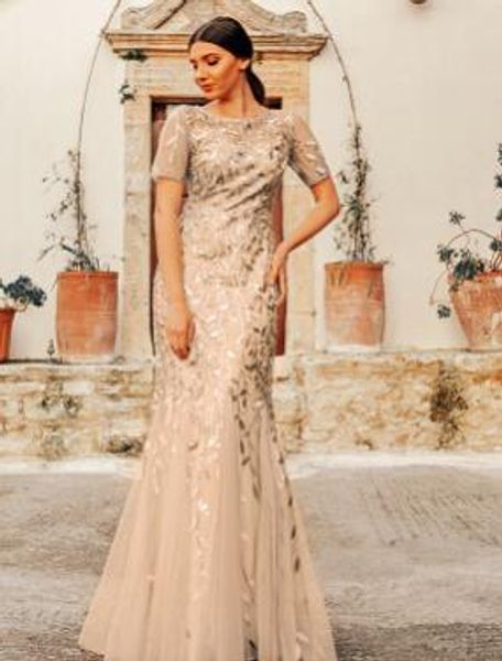 1pcs/lot evening dresses mermaid o neck short sleeve lace appliques long party sequin formal party dress, White;black
1pcs/lot evening dresses mermaid o neck short sleeve lace appliques long party sequin formal party dress, White;black