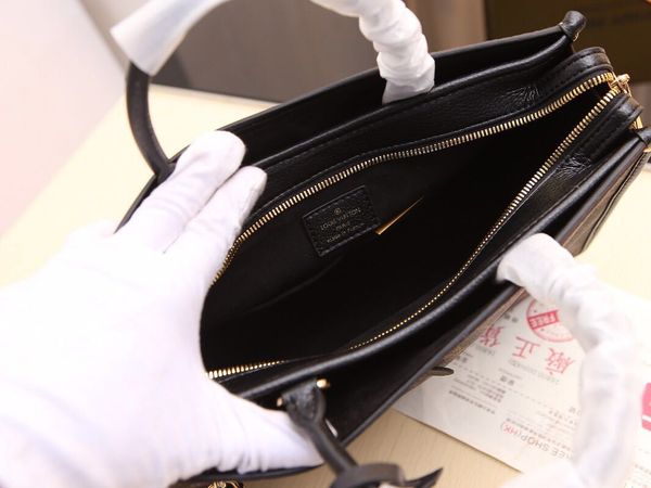 m43433 leather classic fashion handbag card bag zero wallet men's and women's backpacks single shoulder bag m43433
m43433 leather classic fashion handbag card bag zero wallet men's and women's backpacks single shoulder bag m43433