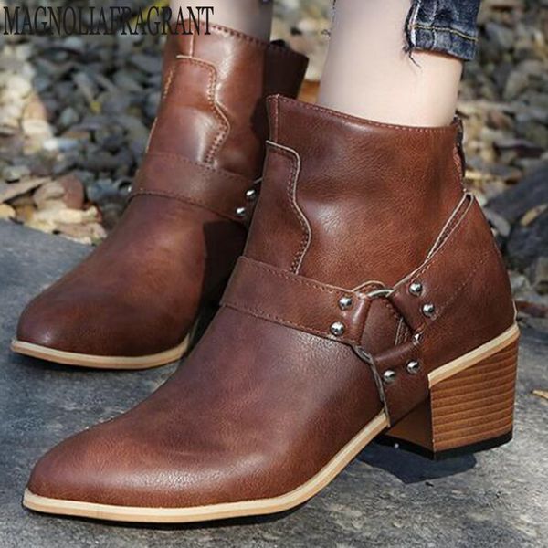 fashion winter ankle motorcycle boots women retro leather metal decoration in belt buckle round toe flat with women boots y412, Black
fashion winter ankle motorcycle boots women retro leather metal decoration in belt buckle round toe flat with women boots y412, Black