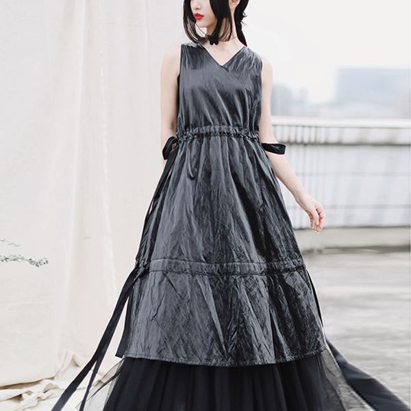 loose niche style black sleeveless v neck casual temperament high waist bright elegant dress 2020 summer new dress women xj4363, Black;gray
loose niche style black sleeveless v neck casual temperament high waist bright elegant dress 2020 summer new dress women xj4363, Black;gray
