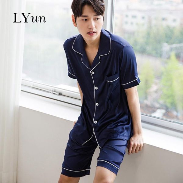lyun men's pajamas summer short-sleeved shorts cardigan simulation silk satin loose xl plus fat ice silk home service, Black;brown
lyun men's pajamas summer short-sleeved shorts cardigan simulation silk satin loose xl plus fat ice silk home service, Black;brown