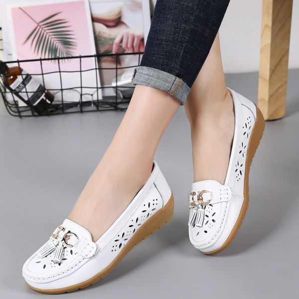 2020 new summer leather women's shoes moccasins platform shoes soft boat fashion cutout flats casual low heel, Black
2020 new summer leather women's shoes moccasins platform shoes soft boat fashion cutout flats casual low heel, Black