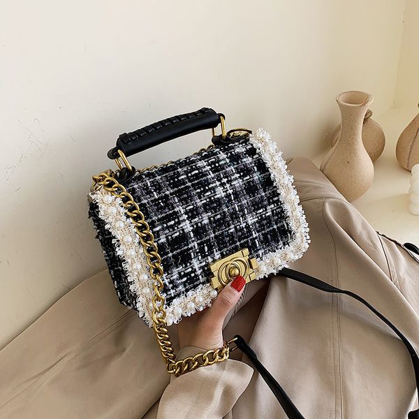 ale designer fashion brand new women chain flap handbag pu leather luxury shoulder bag messenger embroidery tote purse lc51
ale designer fashion brand new women chain flap handbag pu leather luxury shoulder bag messenger embroidery tote purse lc51