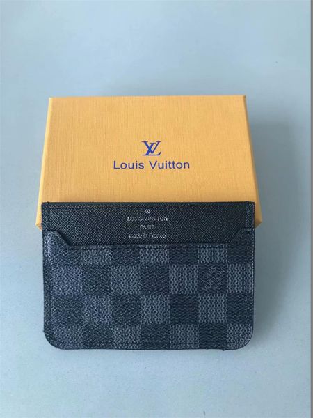 2019 high quality designer classic men women business card holder leather credit card package wallet purse with original box free shipping
2019 high quality designer classic men women business card holder leather credit card package wallet purse with original box free shipping
