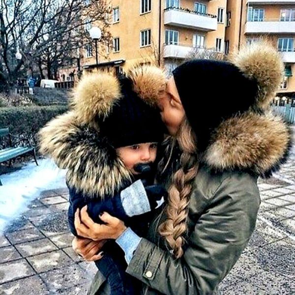 fashion parent-child caps cute infant baby pompon winter hat double fur ball hat mother kids warm knitted newborn beanie cap, Blue;gray
fashion parent-child caps cute infant baby pompon winter hat double fur ball hat mother kids warm knitted newborn beanie cap, Blue;gray