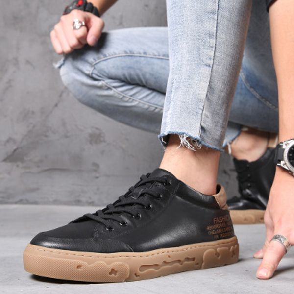 2020 autumn new layer cowhide tendon soft bottom ladies casual shoes high to help white black flat shoes non-slip maternity shoes
2020 autumn new layer cowhide tendon soft bottom ladies casual shoes high to help white black flat shoes non-slip maternity shoes