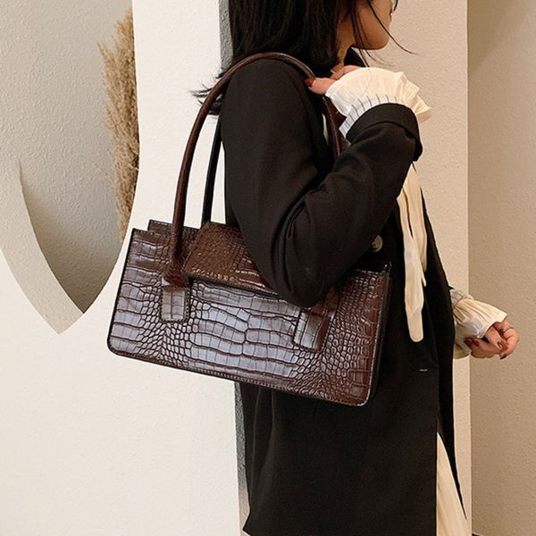 женщины tote большие кожаные crossbody сумки для женщин 2020 сумки мешком главная женская рука плеча мешок
женщины tote большие кожаные crossbody сумки для женщин 2020 сумки мешком главная женская рука плеча мешок