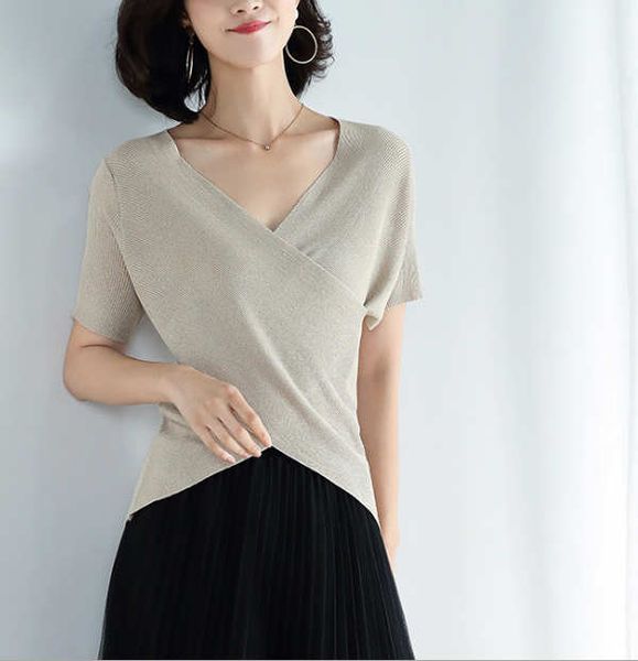 2020 summer women's designer t-shirts new crystal yarn knit short sleeved women's fashion v neck thin womens t-shirt blouse, White
2020 summer women's designer t-shirts new crystal yarn knit short sleeved women's fashion v neck thin womens t-shirt blouse, White