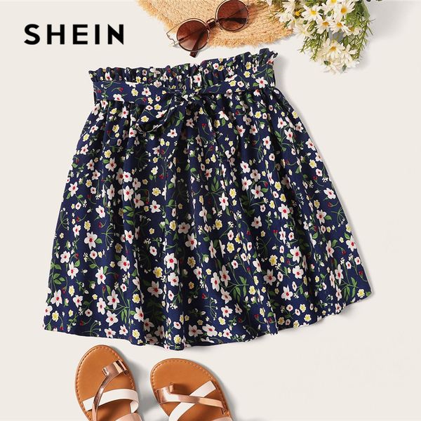 shein plus size navy ditsy floral print paperbag waist belted skirt women summer boho a line flared pleated mini plus skirts, Black
shein plus size navy ditsy floral print paperbag waist belted skirt women summer boho a line flared pleated mini plus skirts, Black