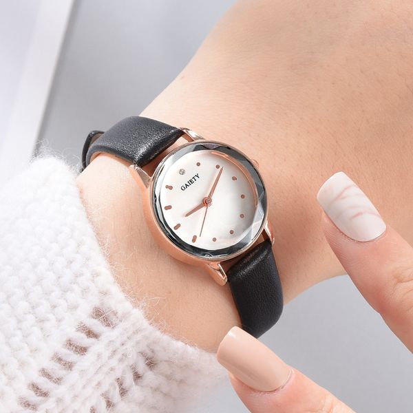 ladies watch leather quartz wristwatch korean fashion women watches simple retro round rhinestone dial gift clock kol saati 2019, Slivery;brown
ladies watch leather quartz wristwatch korean fashion women watches simple retro round rhinestone dial gift clock kol saati 2019, Slivery;brown