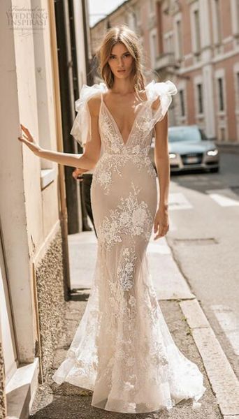 berta privée 2019 свадебные платья с v-образным вырезом и кружевами сексуальные свадебные платья с аппликациями длина пола спинки пляжное св, White
berta privée 2019 свадебные платья с v-образным вырезом и кружевами сексуальные свадебные платья с аппликациями длина пола спинки пляжное св, White