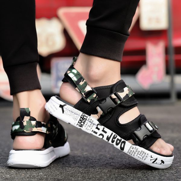 2018 summer men casual breathable flats cool beach slippers sandals autumn tide fashion student camouflage buckle sandals, Black
2018 summer men casual breathable flats cool beach slippers sandals autumn tide fashion student camouflage buckle sandals, Black