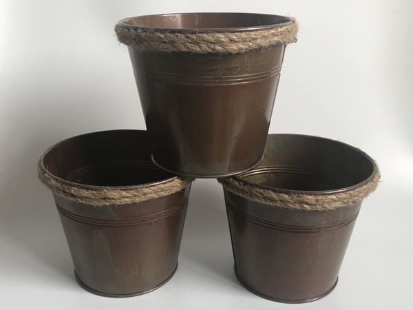 d15xh13cm decor iron tub ornament antique brass metal flower planter iron buckets succulent pots farmhouse ornament sf-0502
d15xh13cm decor iron tub ornament antique brass metal flower planter iron buckets succulent pots farmhouse ornament sf-0502